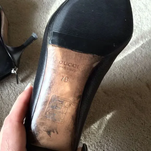 GUCCI Vintage Black Leather Ankle Heeled Boots - Picture 10 of 10